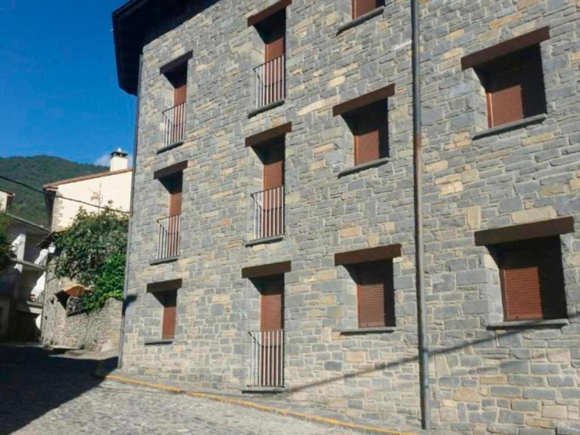Apartamentos Valle de Tena - Biescas Exterior foto